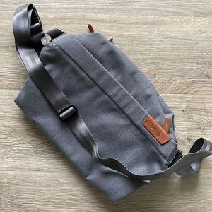 Bellroy Sling